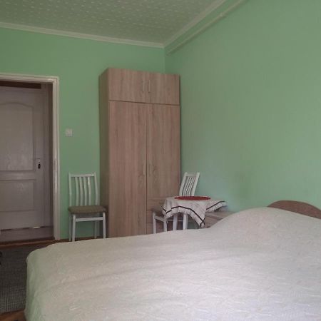 Balaton-Lak Apartmanhaz Siófok Exteriör bild